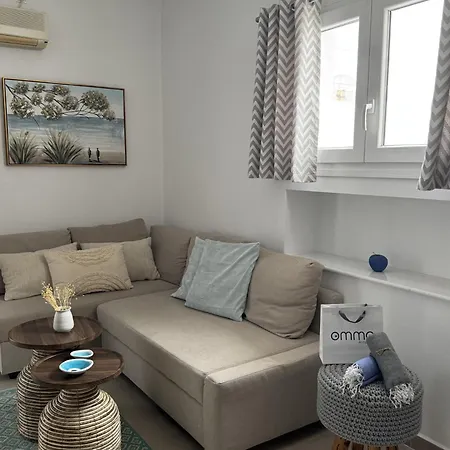 Omma, Main Street Maison *